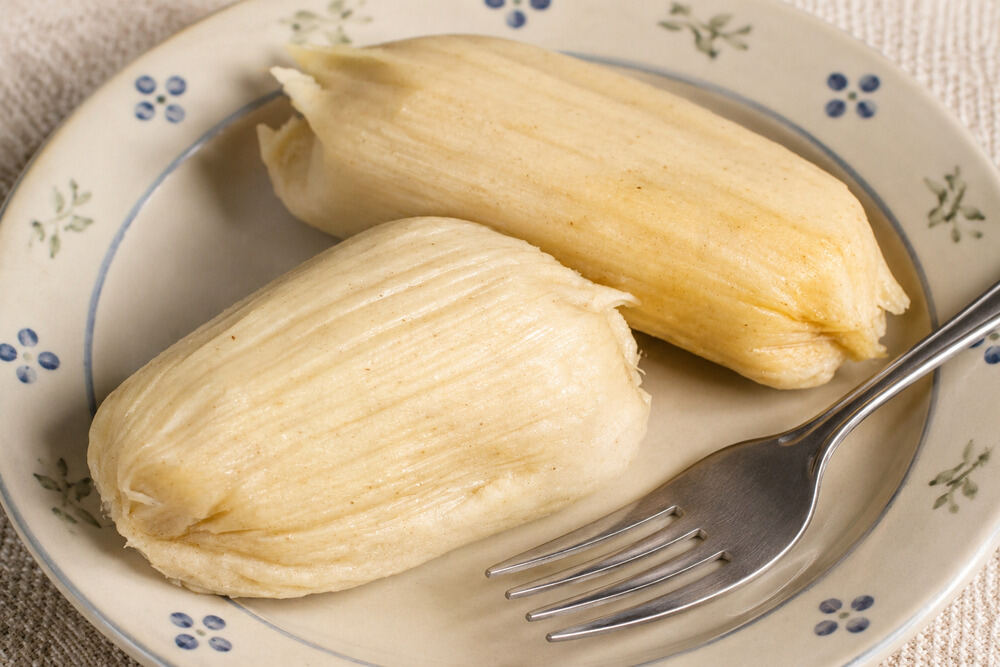 Weisse Tamales typische Gerichte Coban