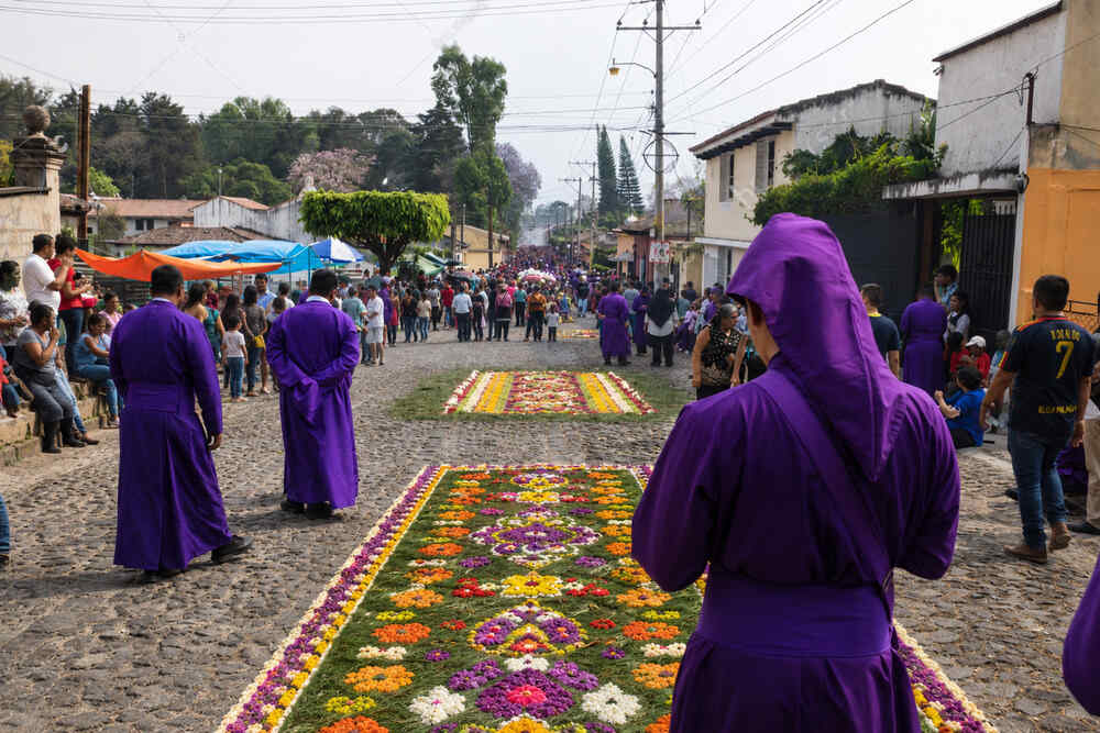 alfombras procesion cucuruchos san bartolome becerra