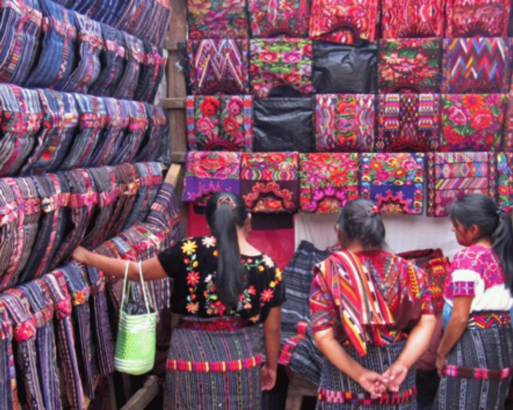 especial traje Chichicastenango