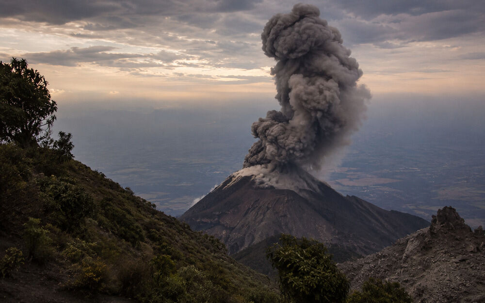 eruption Santiaguito volcano Guatemala