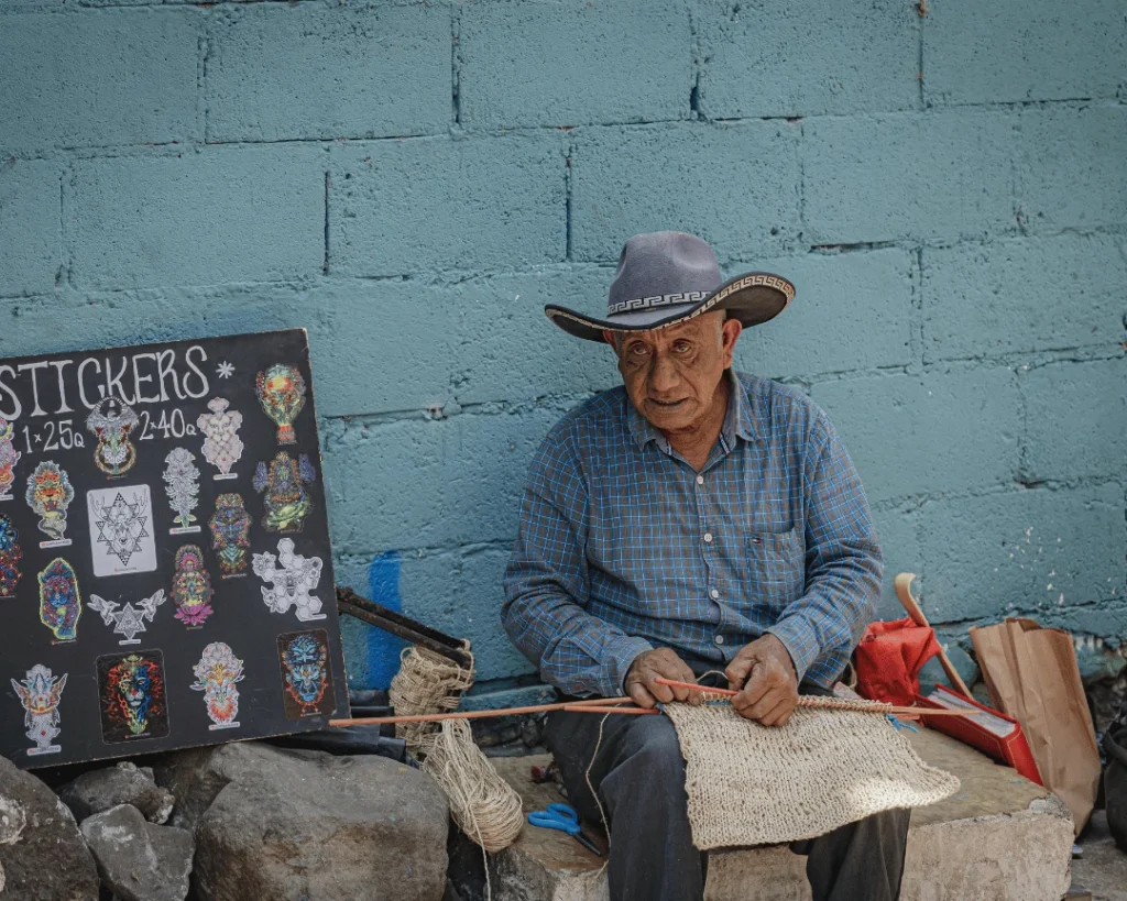 crafts markets traditional shopping Panajachel