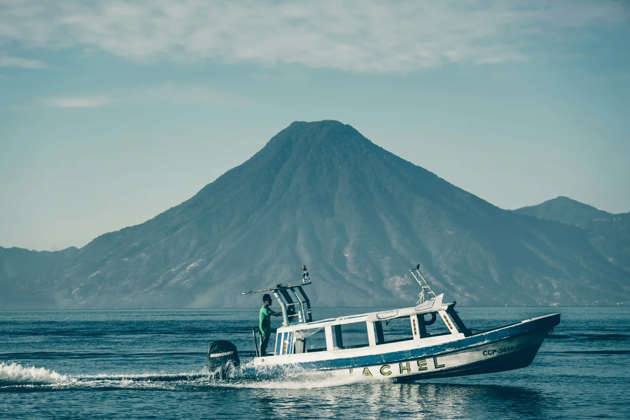 como llegar guatemala barco