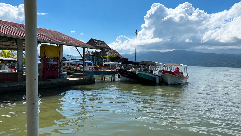 ruta lancha muelle puerto barrios