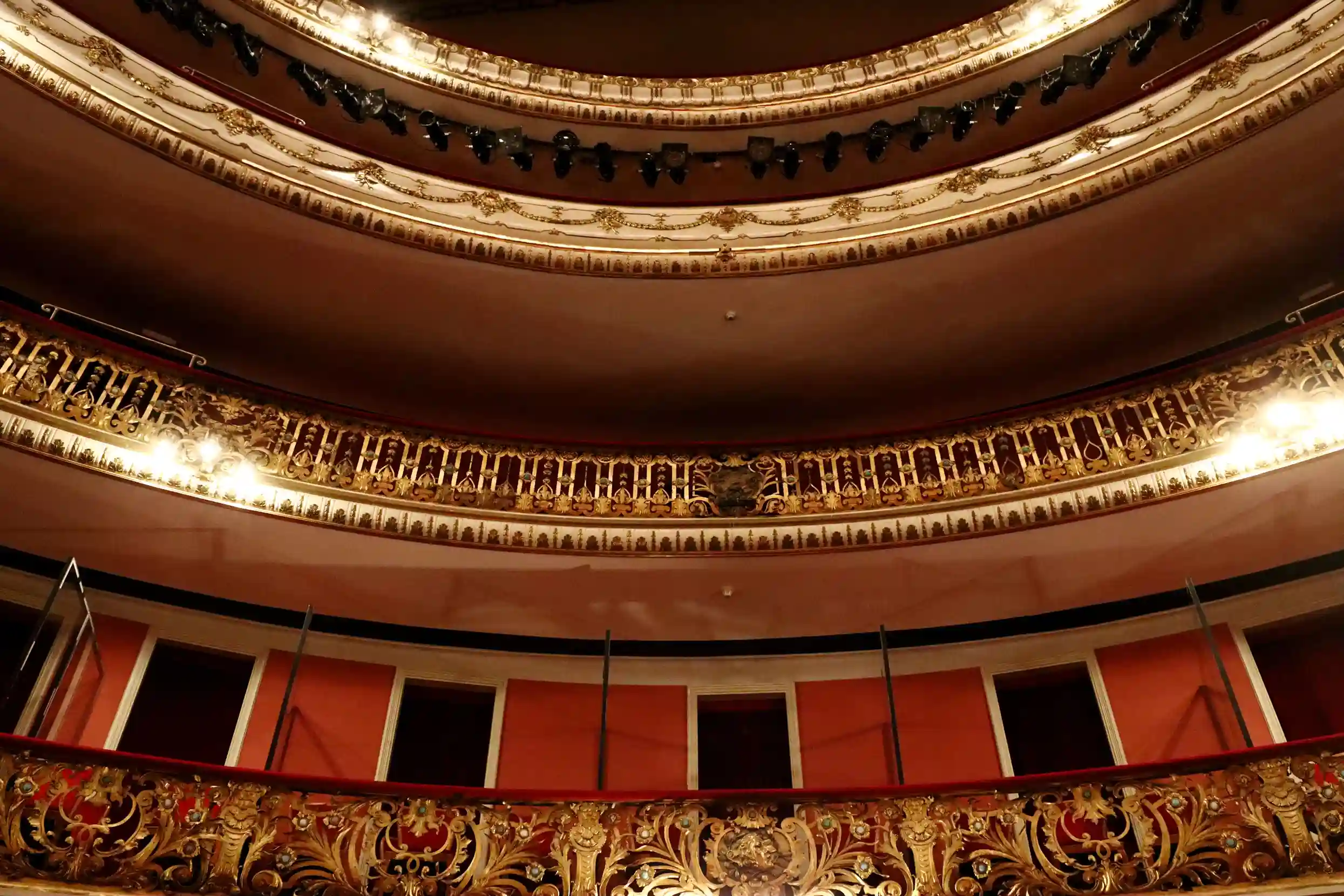 Innenraum Staddtheater Quetzaltenango Balkone Historische Dekoration