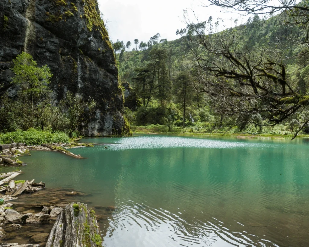Wo befindet sich Nentón in Huehuetenango? Lagune Brava Huehuetenango Guatemala Lage See Berge Region Natur