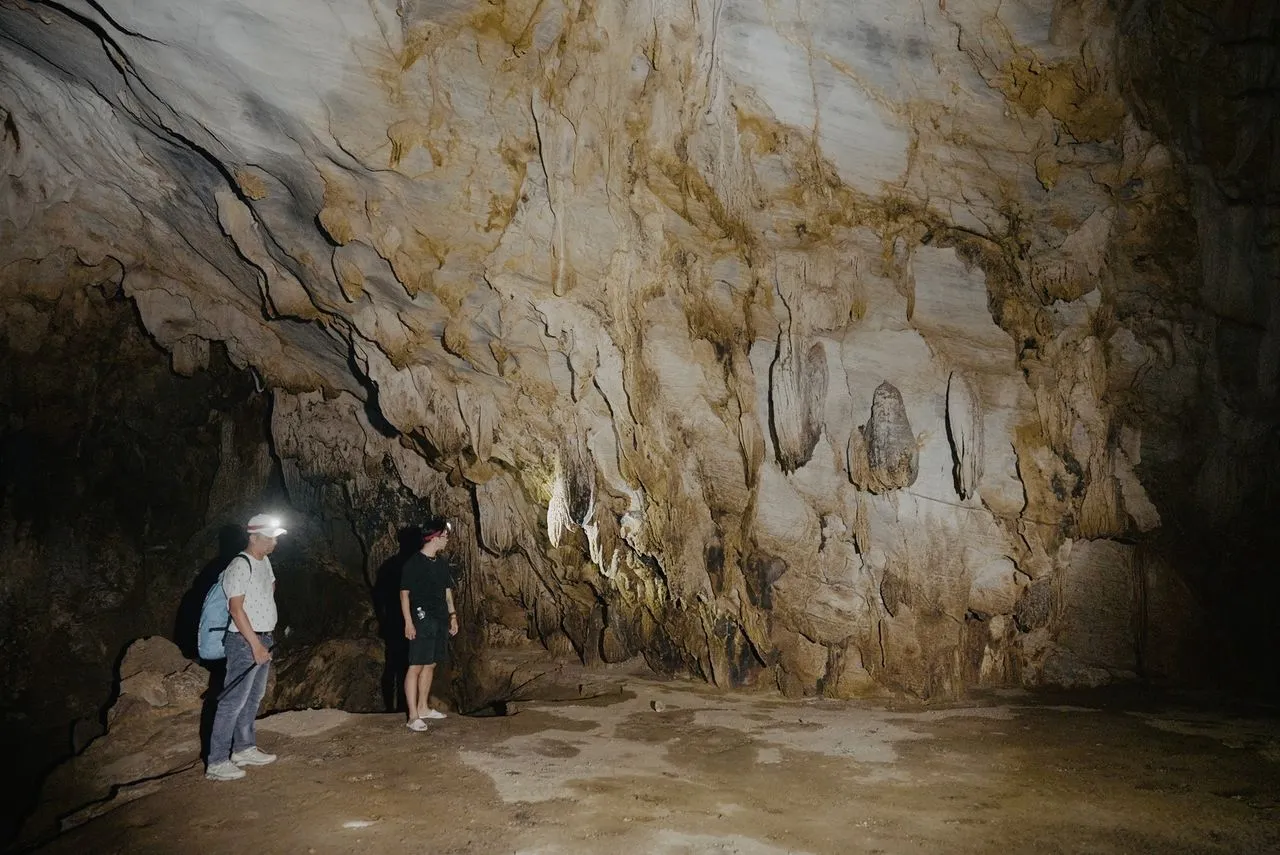 Grutas de Lanquín cerca de Semuc Champey: aventuras en cuevas y naturaleza parque nacional grutas de lanquin