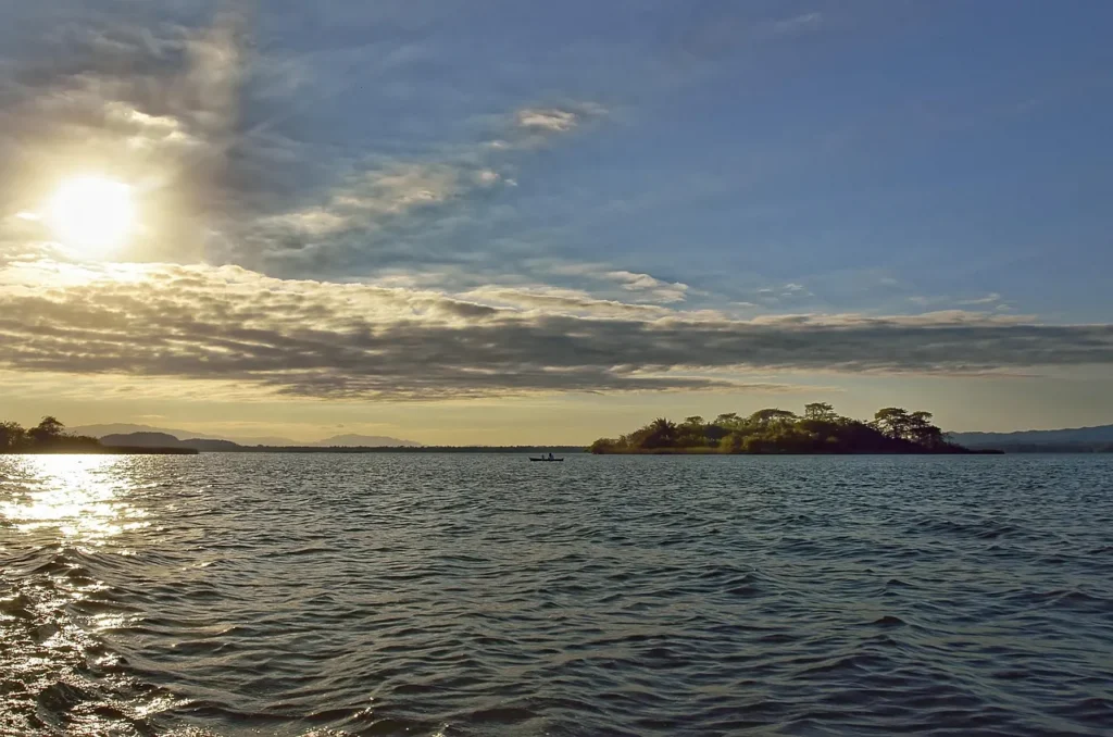 rio dulce que hacer