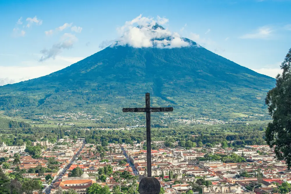 San Lucas Sacatepequez guide visiting municipality